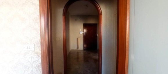 Квартира с 6 комнатами в Битонто, Италия № 177636 19