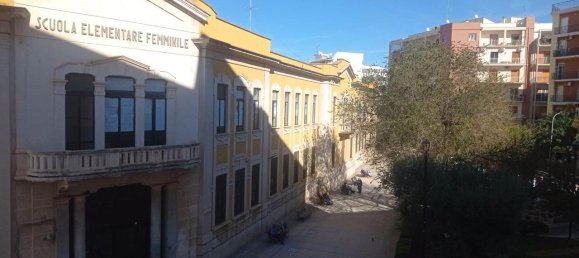 Квартира с 6 комнатами в Битонто, Италия № 177636 26