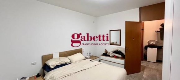 1 bedroom Apartment in Basiglio, Italy No. 20916 20