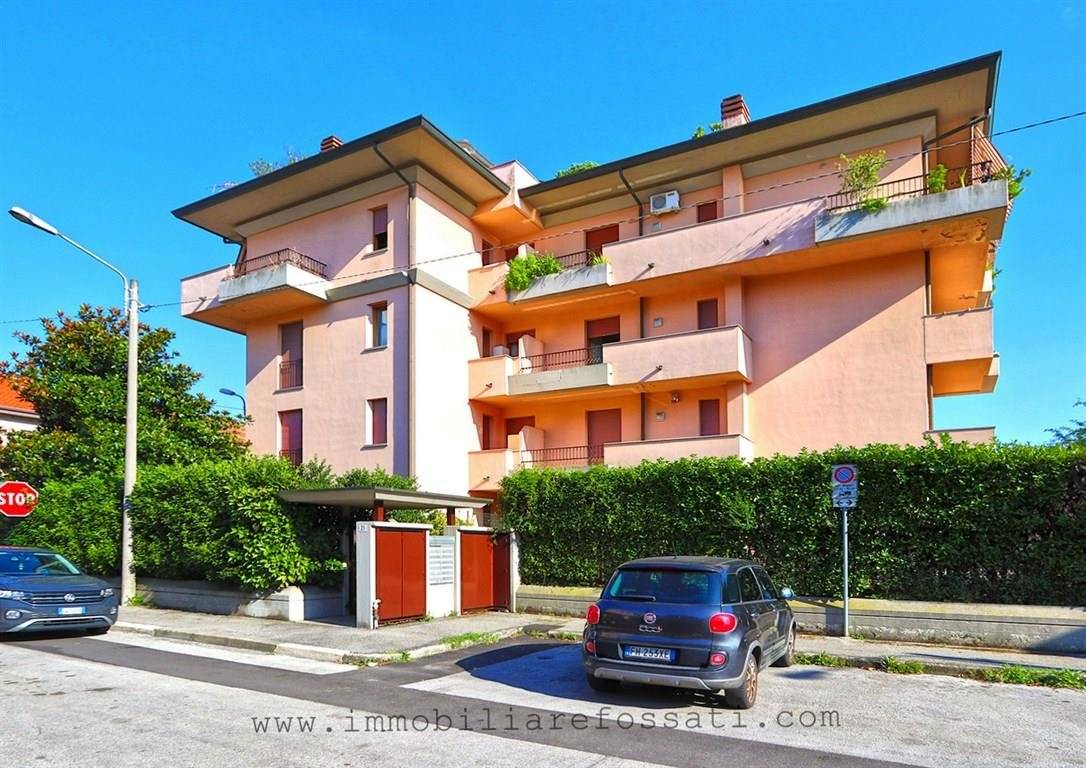 1 bedroom Apartment in Lissone, Italy No. 296758