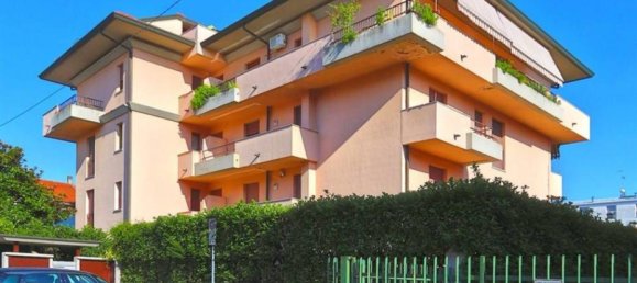 1 bedroom Apartment in Lissone, Italy No. 296758 15