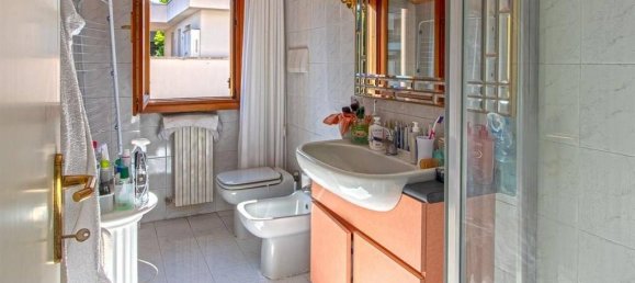 1 bedroom Apartment in Lissone, Italy No. 296758 13