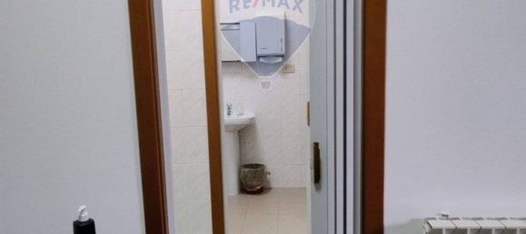 Bureau à Fabriano, Italy 66m² No. 314577 10