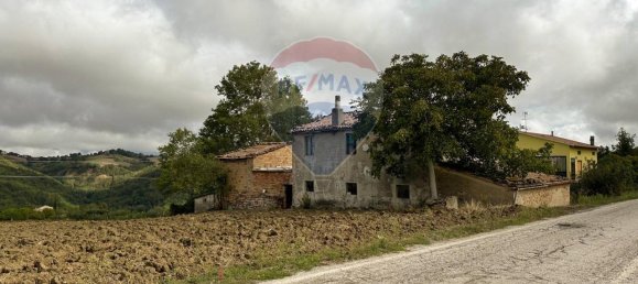 6غرفة منزل في Rosora, Italy رقم 4815 7