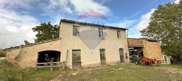 6غرفة منزل في Rosora, Italy رقم 4815 2