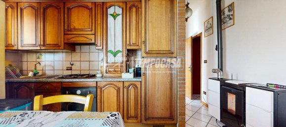 3 rooms Apartment in Castel d'Aiano, Italy No. 9254 6