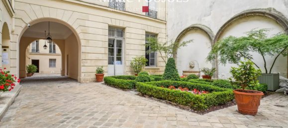 3 bedrooms Duplex in Paris, France No. 143188 8