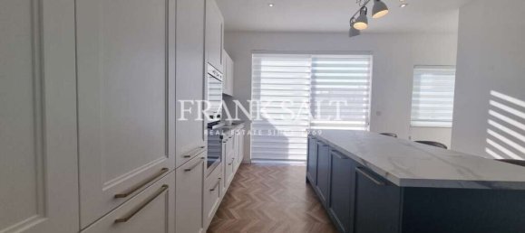 Пентхаус с 2 спальнями в Сент-Джулианс, Мальта № 9698 5