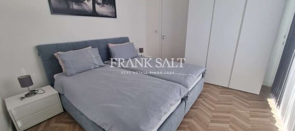 Пентхаус с 2 спальнями в Сент-Джулианс, Мальта № 9698 10