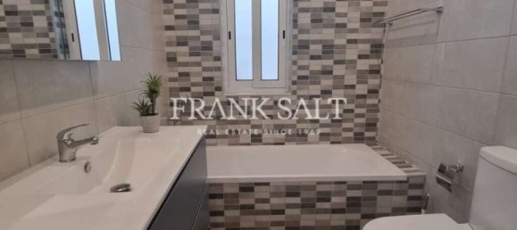 Пентхаус с 2 спальнями в Сент-Джулианс, Мальта № 9698 11