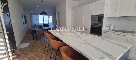 Пентхаус с 2 спальнями в Сент-Джулианс, Мальта № 9698 7