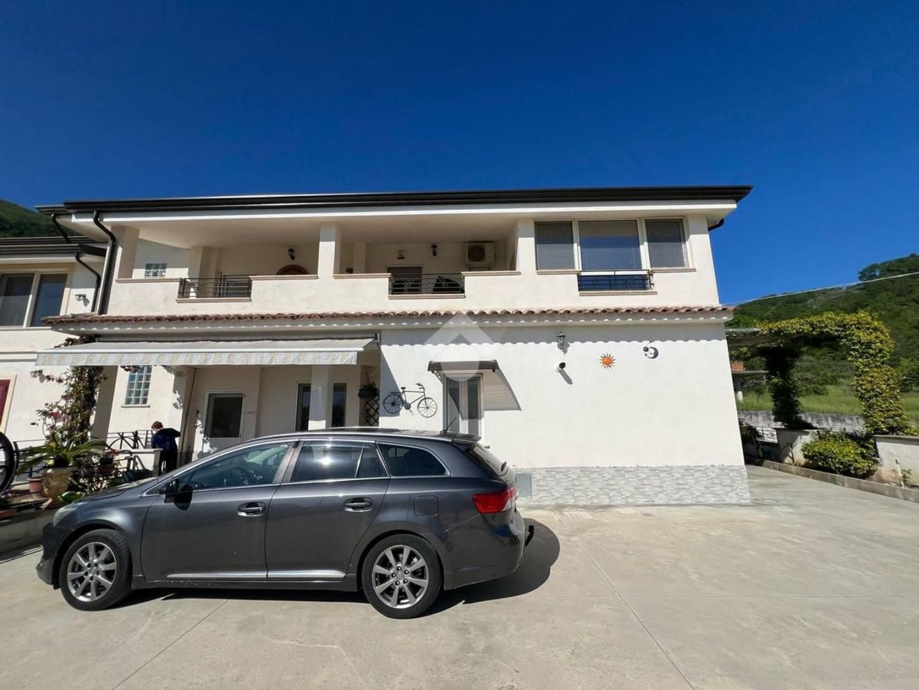 5-Zimmer Haus in Sant'Andrea del Garigliano, Italy, Nr. 298918