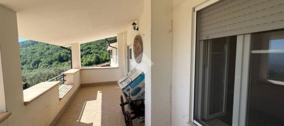 5-Zimmer Haus in Sant'Andrea del Garigliano, Italy, Nr. 298918 44