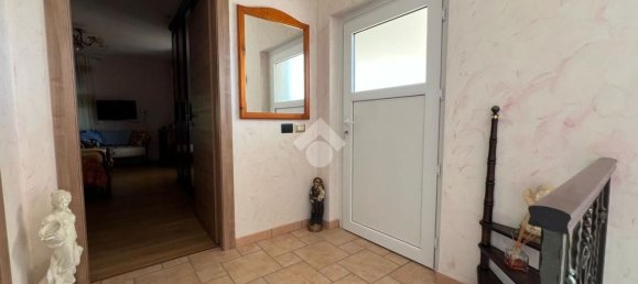 5-Zimmer Haus in Sant'Andrea del Garigliano, Italy, Nr. 298918 22