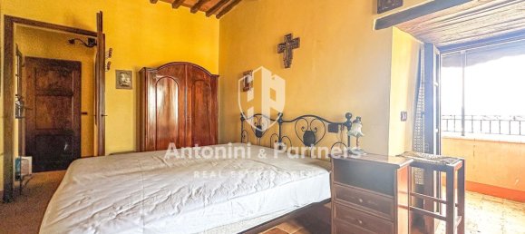 9-salle Maison à Panicale, Italy No. 297327 24