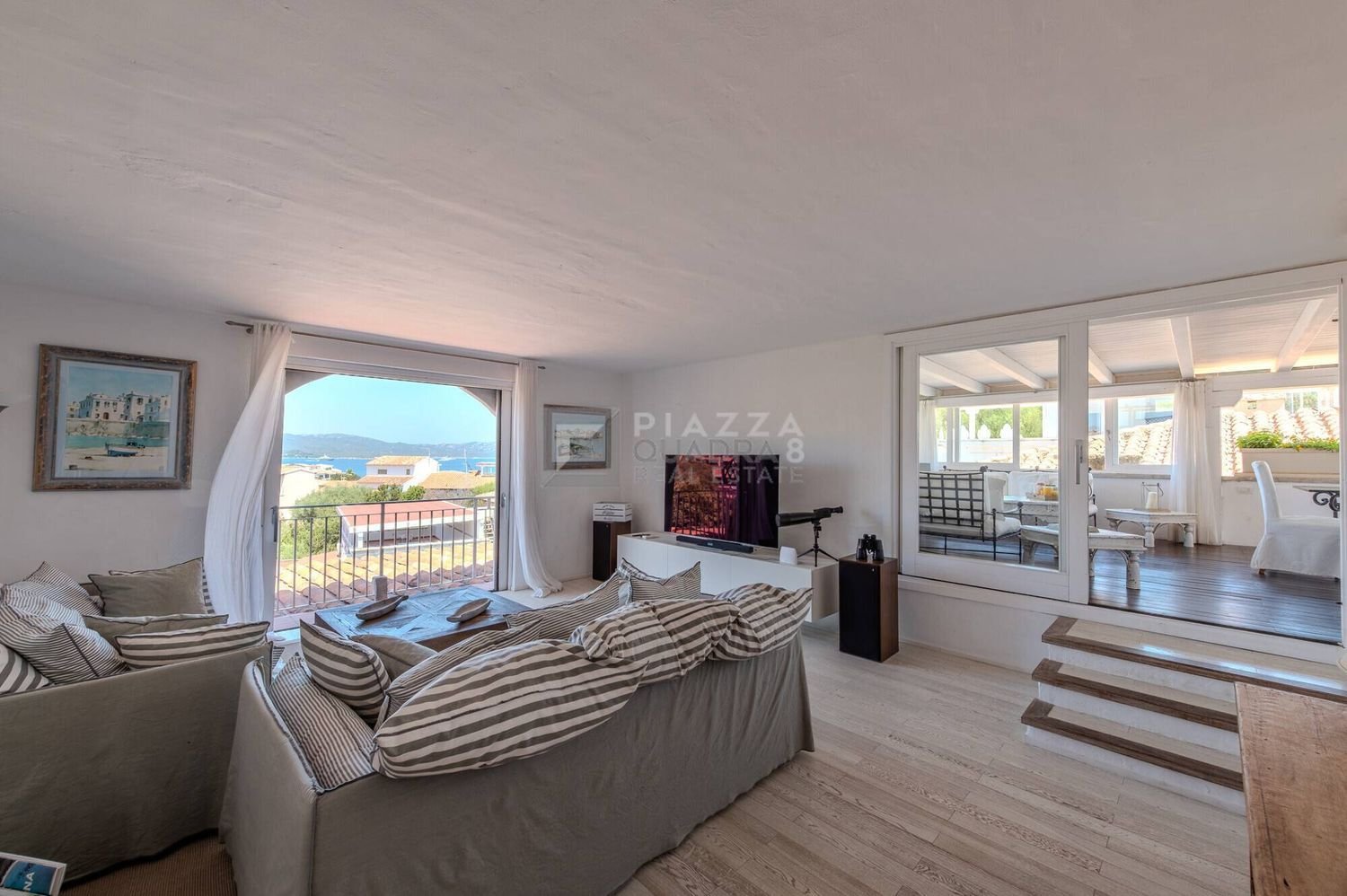 Ático de 4 dormitorios en Olbia, Italy No. 344438