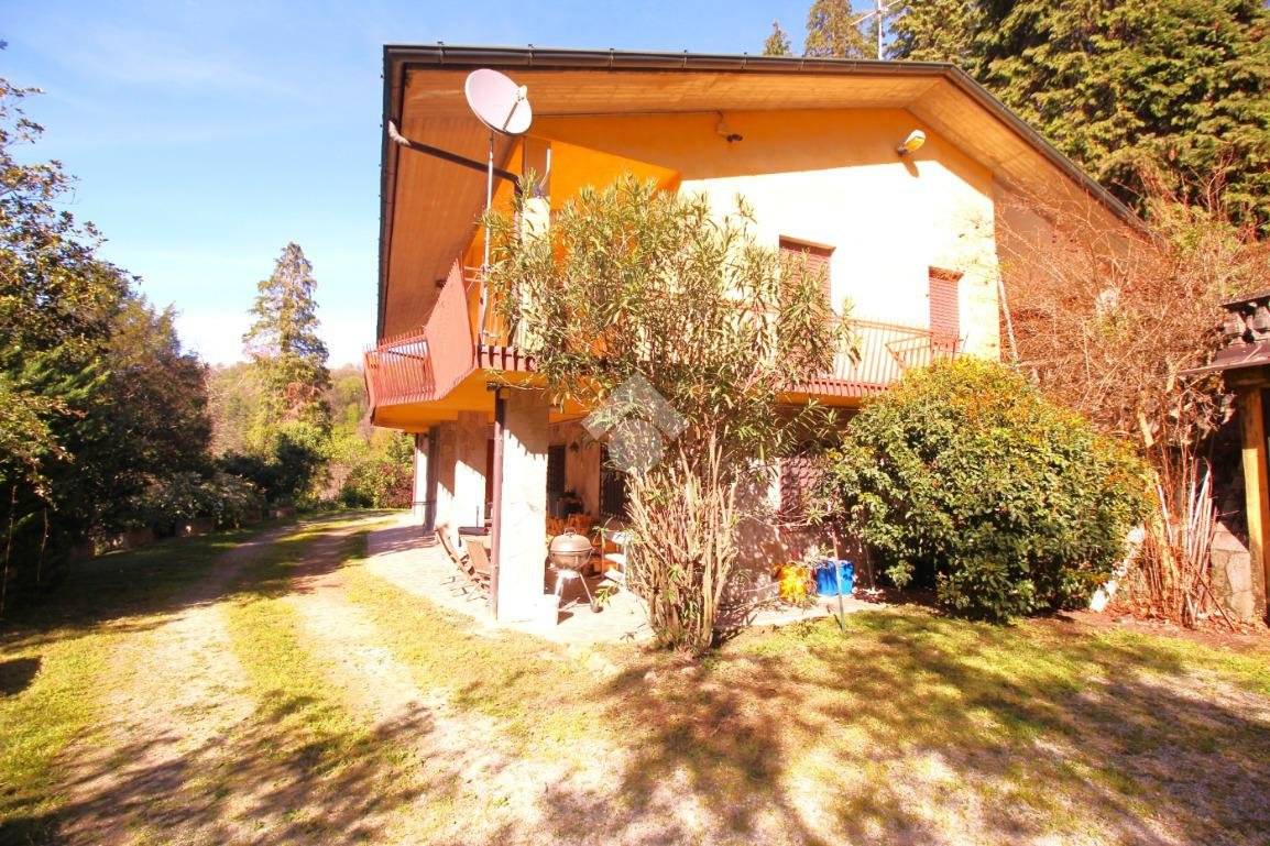 3 bedrooms Villa in Missaglia, Italy No. 127490