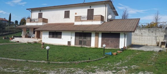 8 rooms Villa in Gavignano, Italy No. 251594 10
