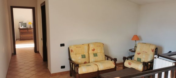 8 rooms Villa in Gavignano, Italy No. 251594 12