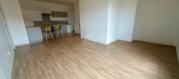 3 غرف نوم شقة في Poissy, France رقم 170354 2