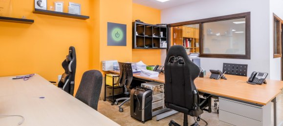 200m² Commercial property in Zaragoza, Spain No. 67610 38