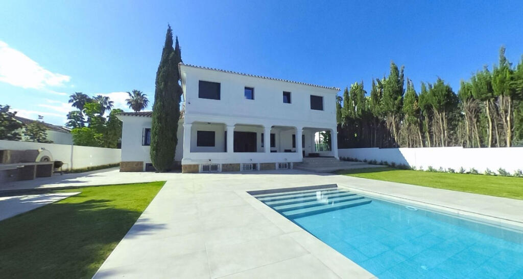 Villa T6 em Marbella, Spain N.º 45204