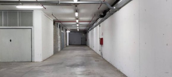 Entrepôt à Affi, Italy 256m² No. 123702 6