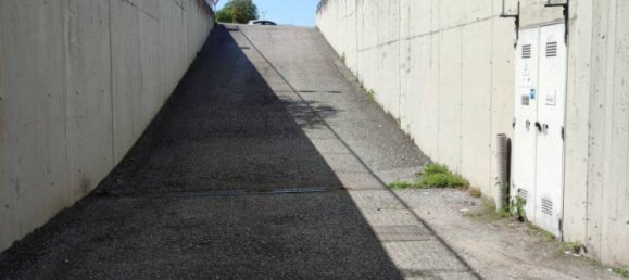 Entrepôt à Affi, Italy 256m² No. 123702 5