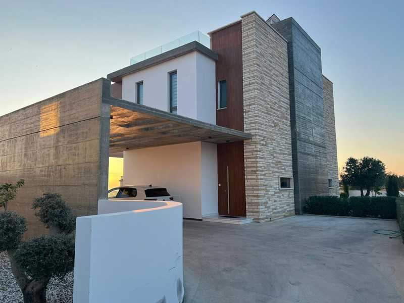 4 bedrooms Commercial property in Pegeia, Cyprus No. 152795