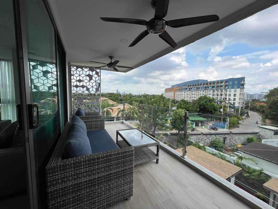 Apartamento com 3 quartos em condomínio em Pattaya, Thailand N.º 27390