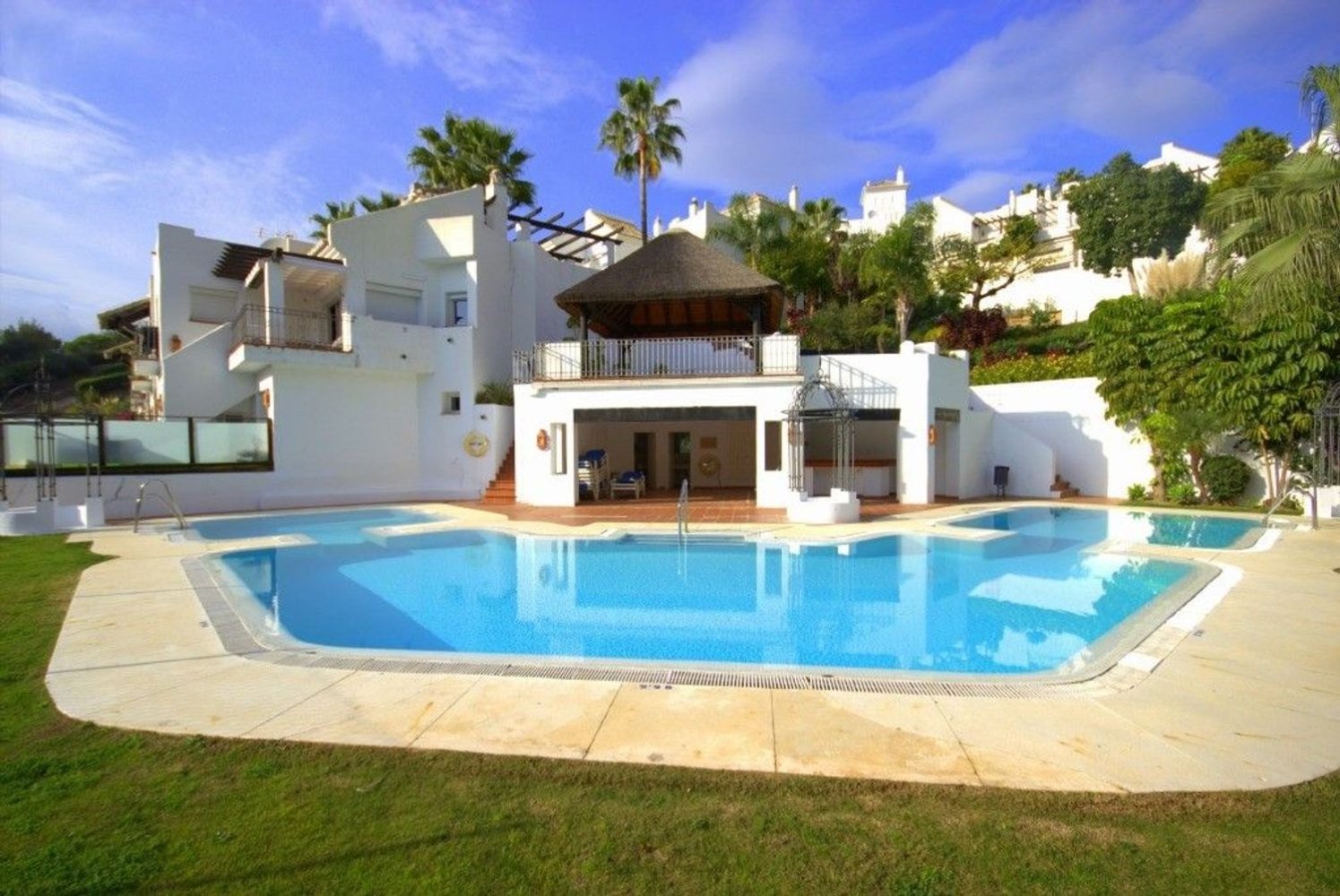 2 chambres Maison de ville à Istan, Spain No. 28112