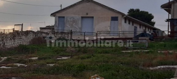 Склад 300м² в Манфредония, Италия № 278792 10