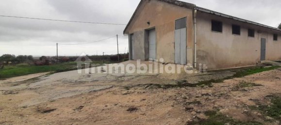 Склад 300м² в Манфредония, Италия № 278792 14