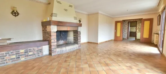 3 bedrooms House in Eure, France No. 325200 7