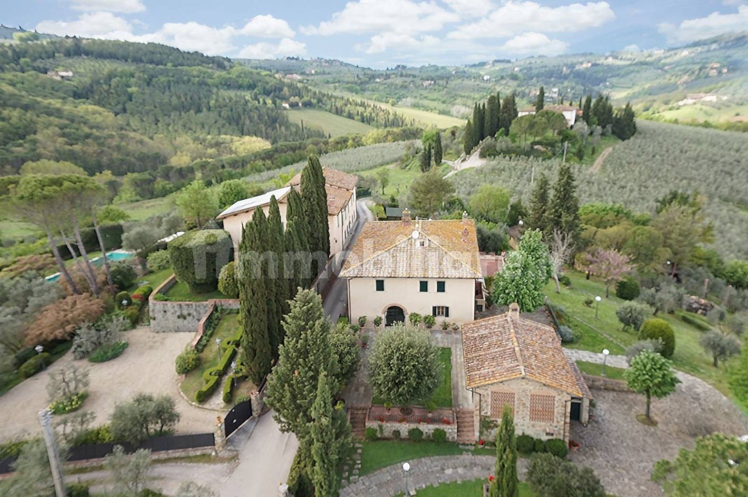 6 bedrooms Villa in Impruneta, Italy No. 192464