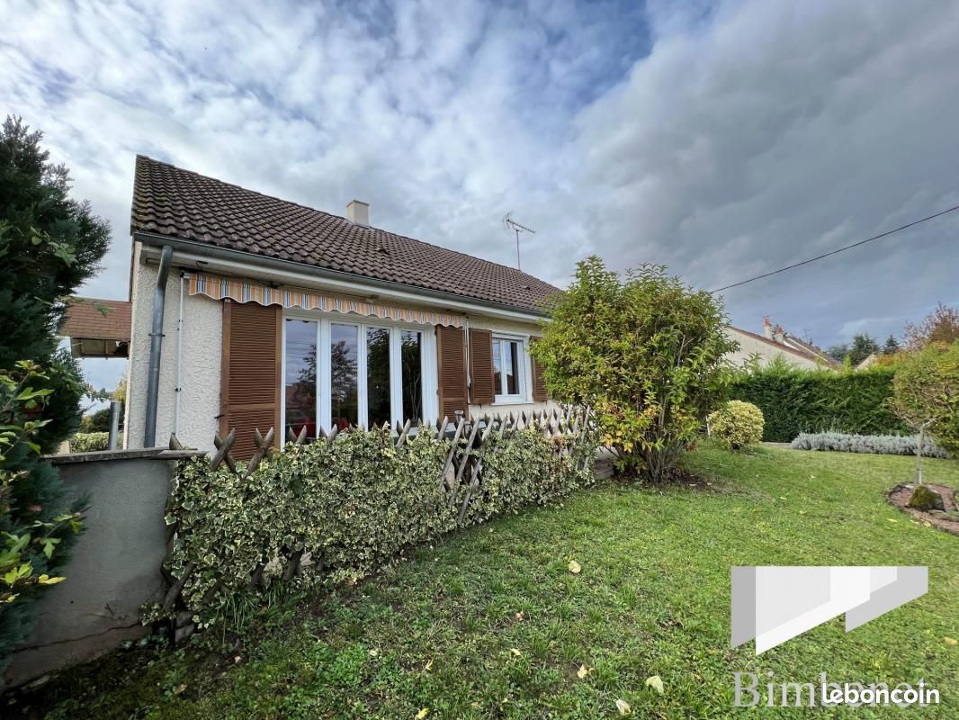 4 chambres Maison à Darvoy, France No. 73450