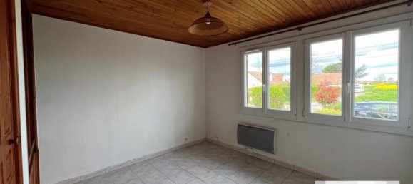 4 chambres Maison à Darvoy, France No. 73450 6