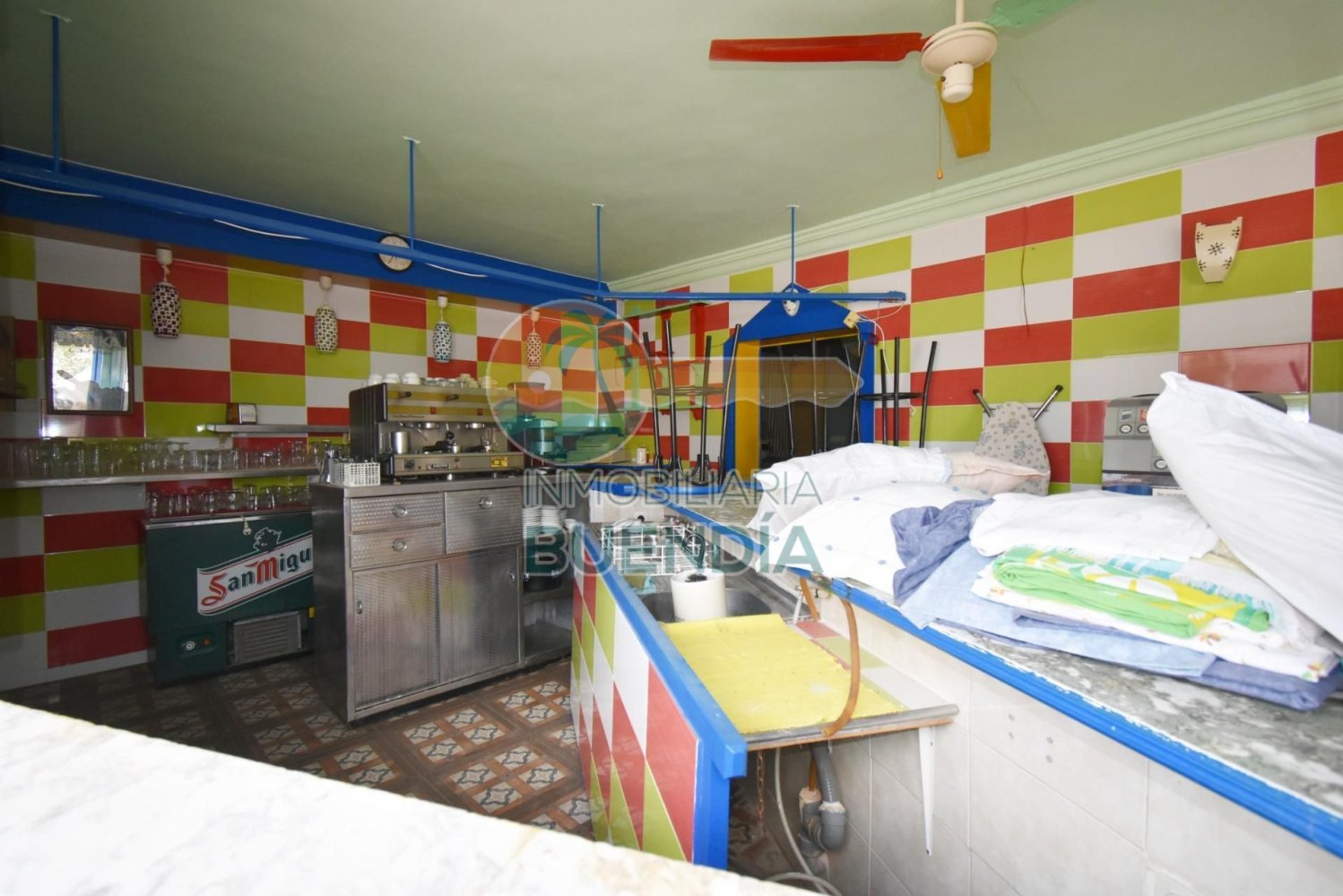  عقار تجاري في Mazarron, Spain 85متر مربع رقم 248559