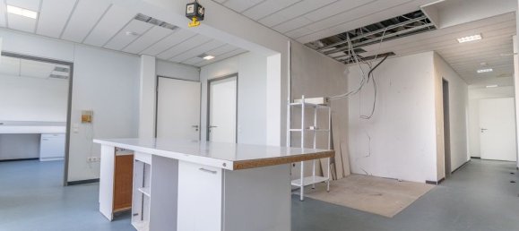 28 rooms Office in Hagen, Germany No. 347812 7