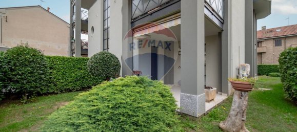 3 bedrooms Apartment in Lissone, Italy No. 329807 13