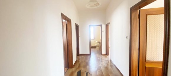 Apartamento de 3 divisões em Treviso, Italy N.º 29685 6