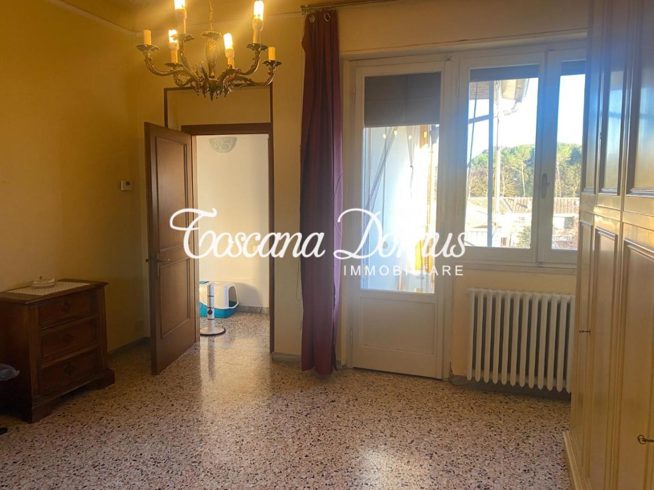 4 rooms Apartment in Siena, Italy No. 21846