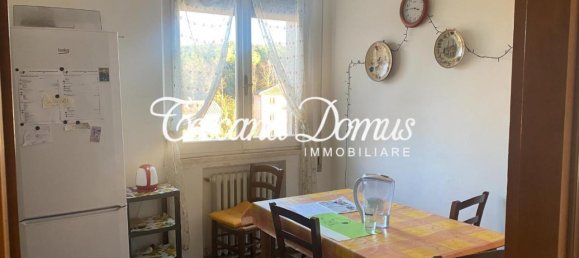 4 rooms Apartment in Siena, Italy No. 21846 2