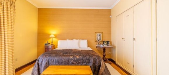 4 bedrooms House in Porto, Portugal No. 216558 2