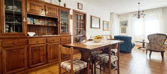 3 bedrooms Apartment in Prato, Italy No. 309890 2