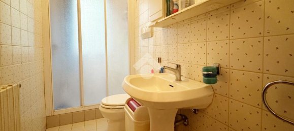 3 bedrooms Apartment in Prato, Italy No. 309890 18