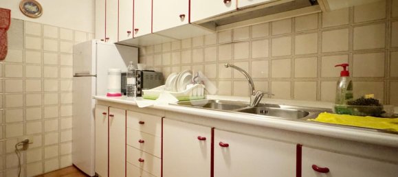 3 bedrooms Apartment in Prato, Italy No. 309890 5