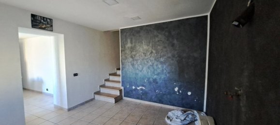 Casa de 2 dormitorios en Bojano, Italy No. 120541 14