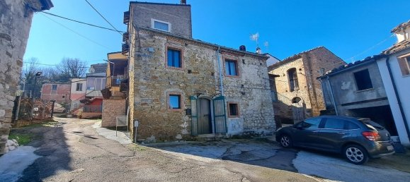 Casa de 2 dormitorios en Bojano, Italy No. 120541 23