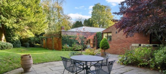 5 bedrooms House in London, United Kingdom No. 13211 15